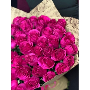 Купить охапку роз Пинк Флойд с доставкой в Владивостоке