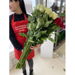 Купить зелёные розы 80 см с доставкой в Владивостоке
